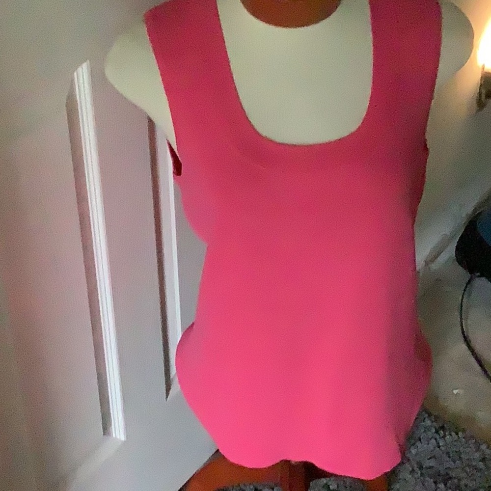 Cable & gauge sleeveless knit top